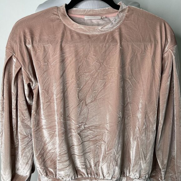 MOLO Girl's Cream Crew Neck Long Sleeve Velvet Sweatshirt Size 12 - Picture 2 of 7